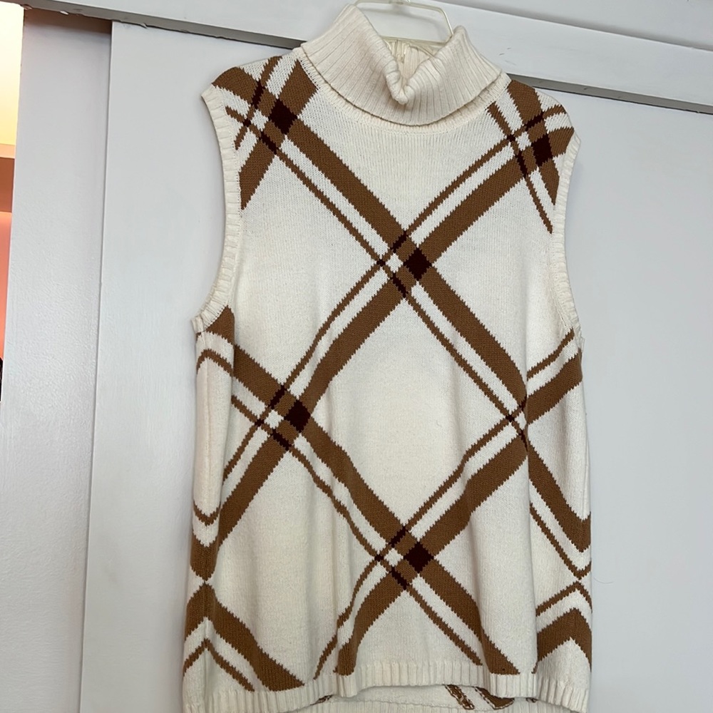 Liz Claiborne Sleeveless Turtleneck Sweater Size Large